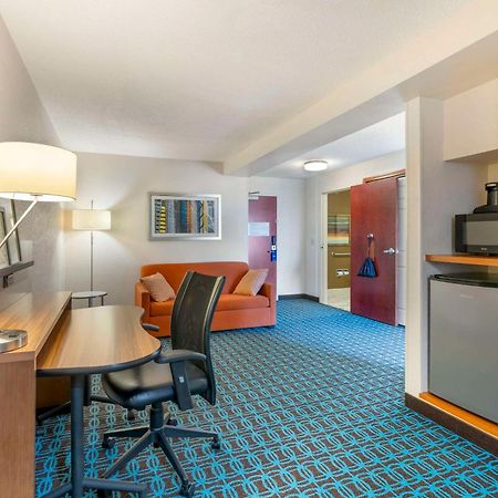 Comfort Inn & Suites Берея Экстерьер фото