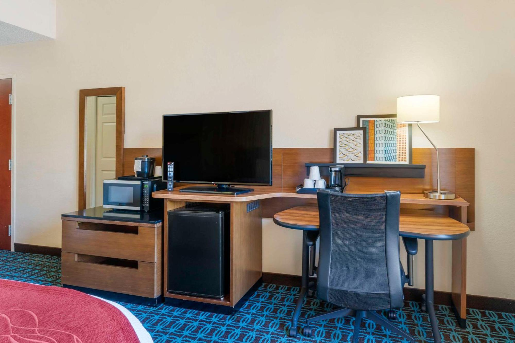 Comfort Inn & Suites Берея Экстерьер фото