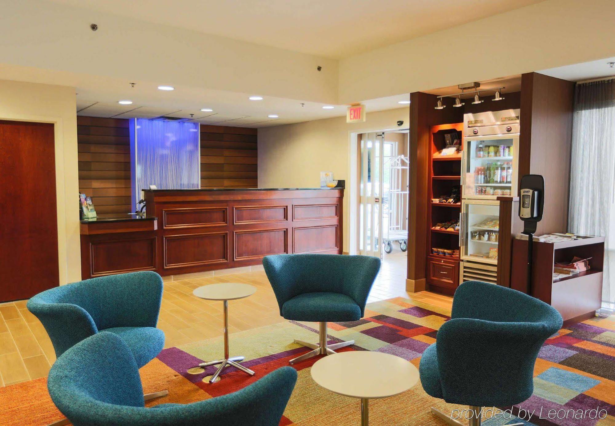 Comfort Inn & Suites Берея Экстерьер фото